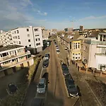 Seebrise With Parking *