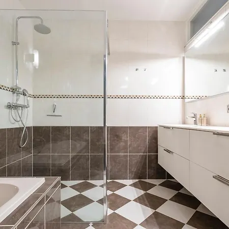 Seebrise With Parking Lägenhet